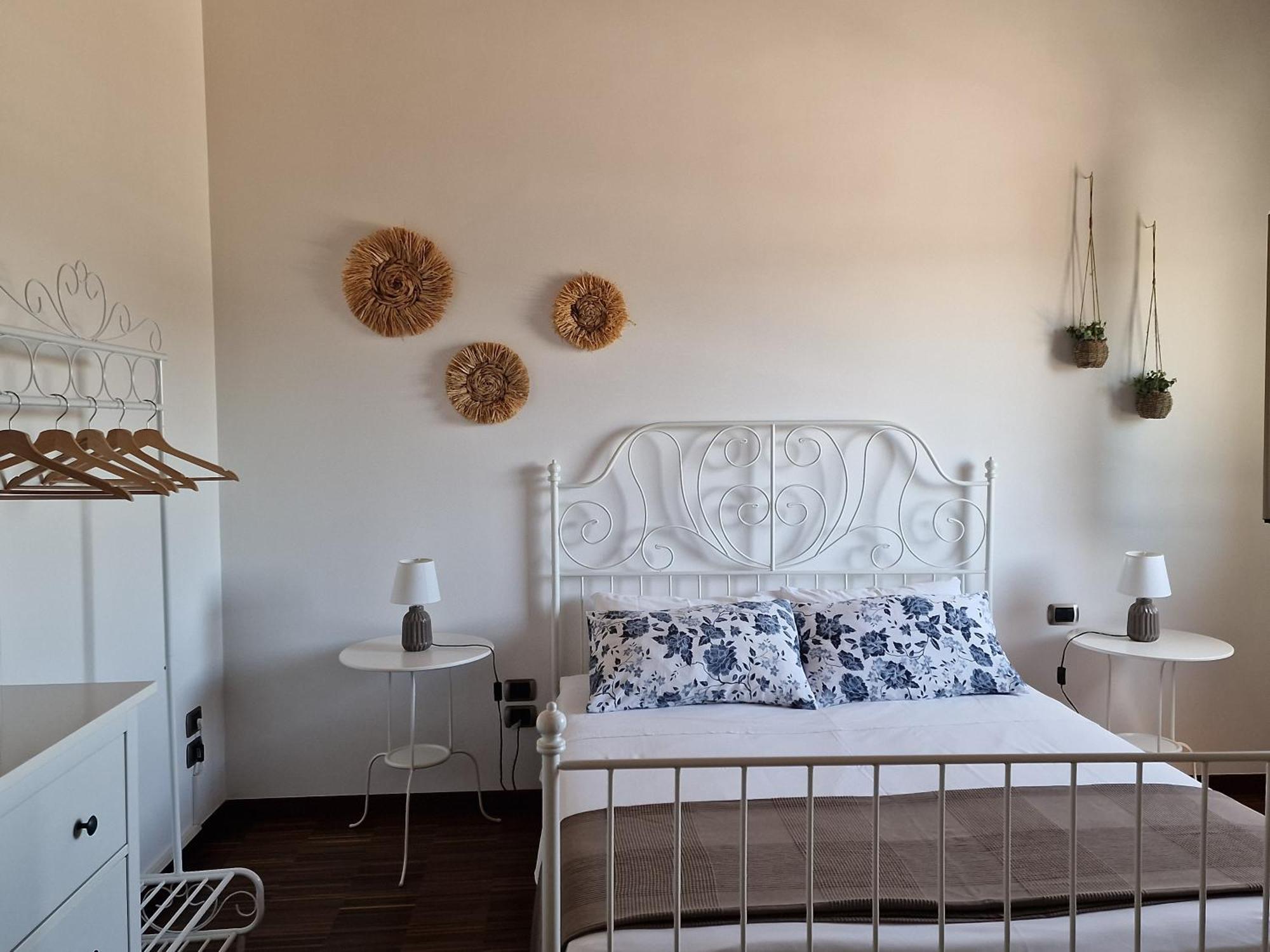 B&B Valleluna Trani Eksteriør billede