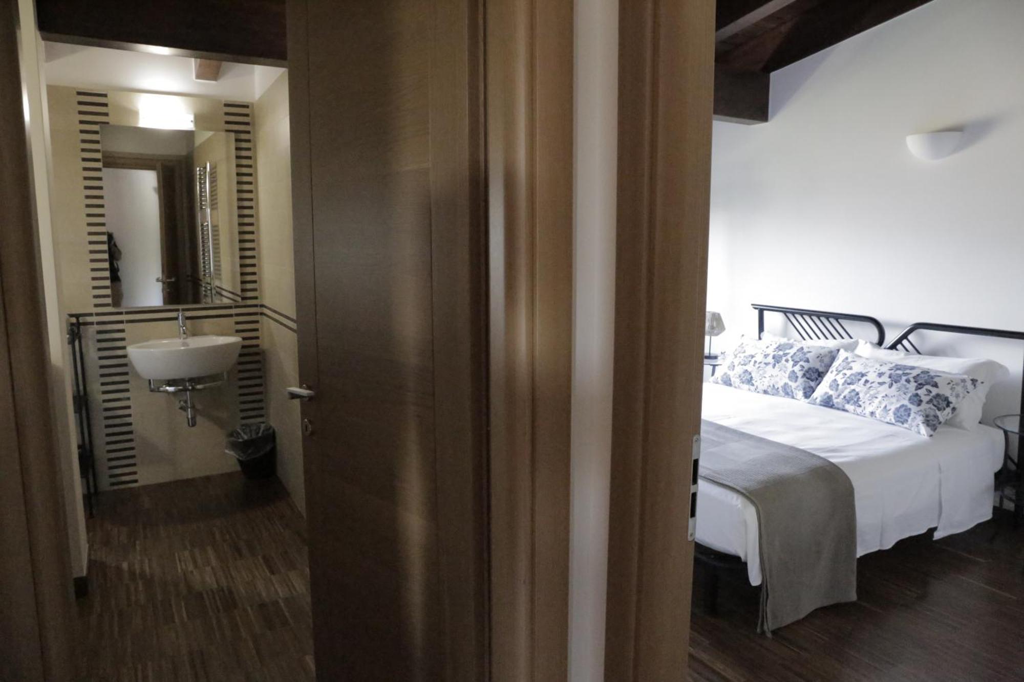 B&B Valleluna Trani Eksteriør billede