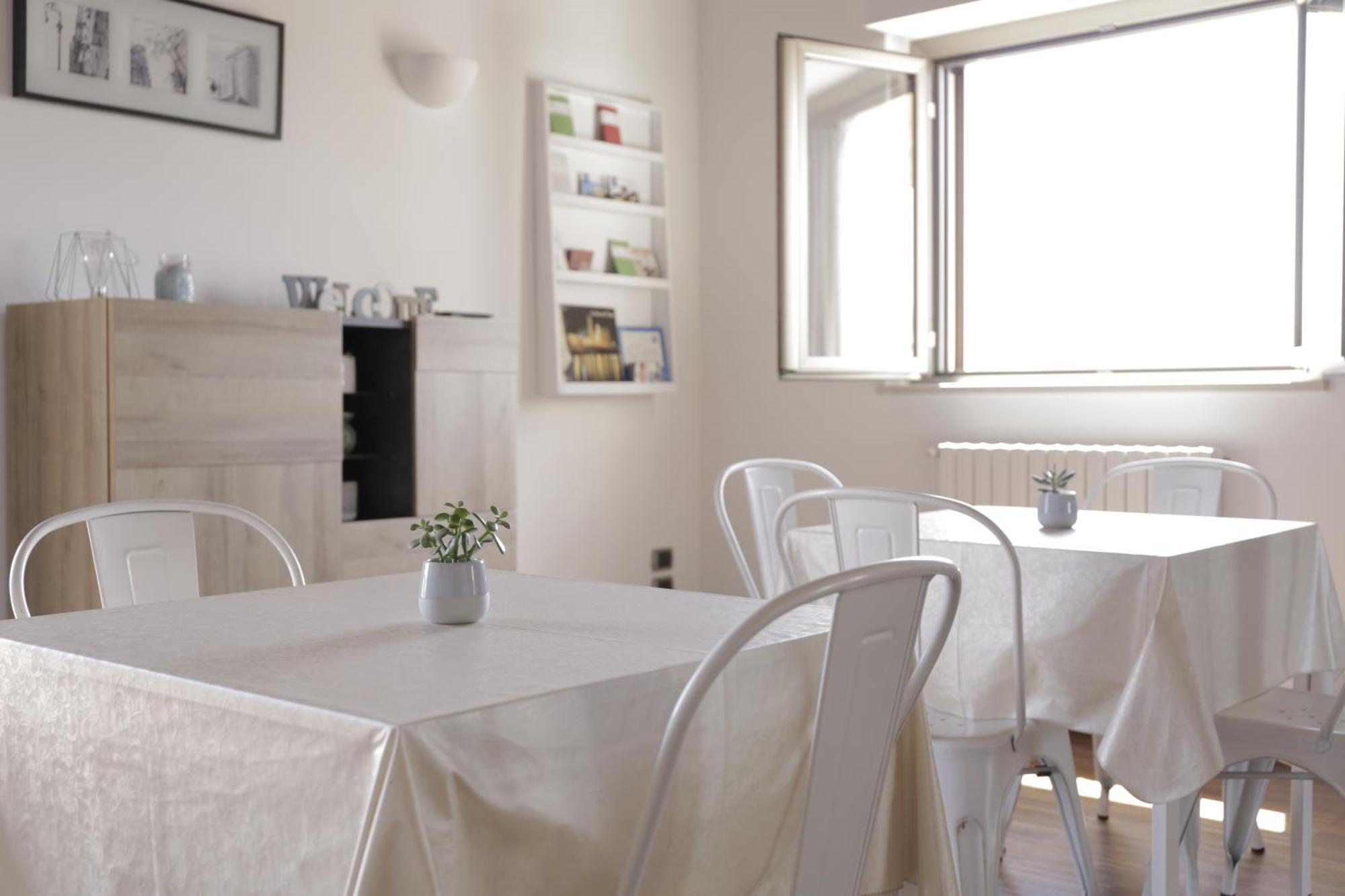 B&B Valleluna Trani Eksteriør billede
