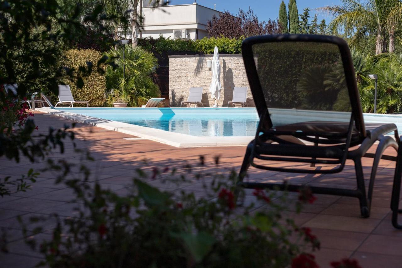 B&B Valleluna Trani Eksteriør billede